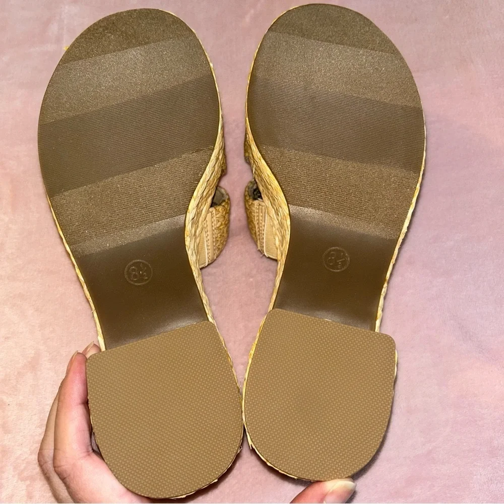 Wild Pair Niftyy woven espadrille beige heeled wedge size 8.5 open toe